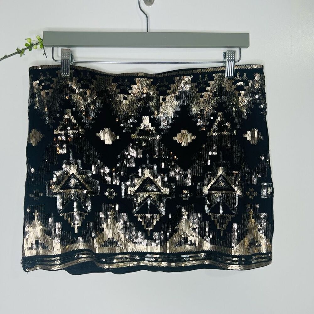 Express Black Gold Sequins Mini Skirt Aztec Sz L